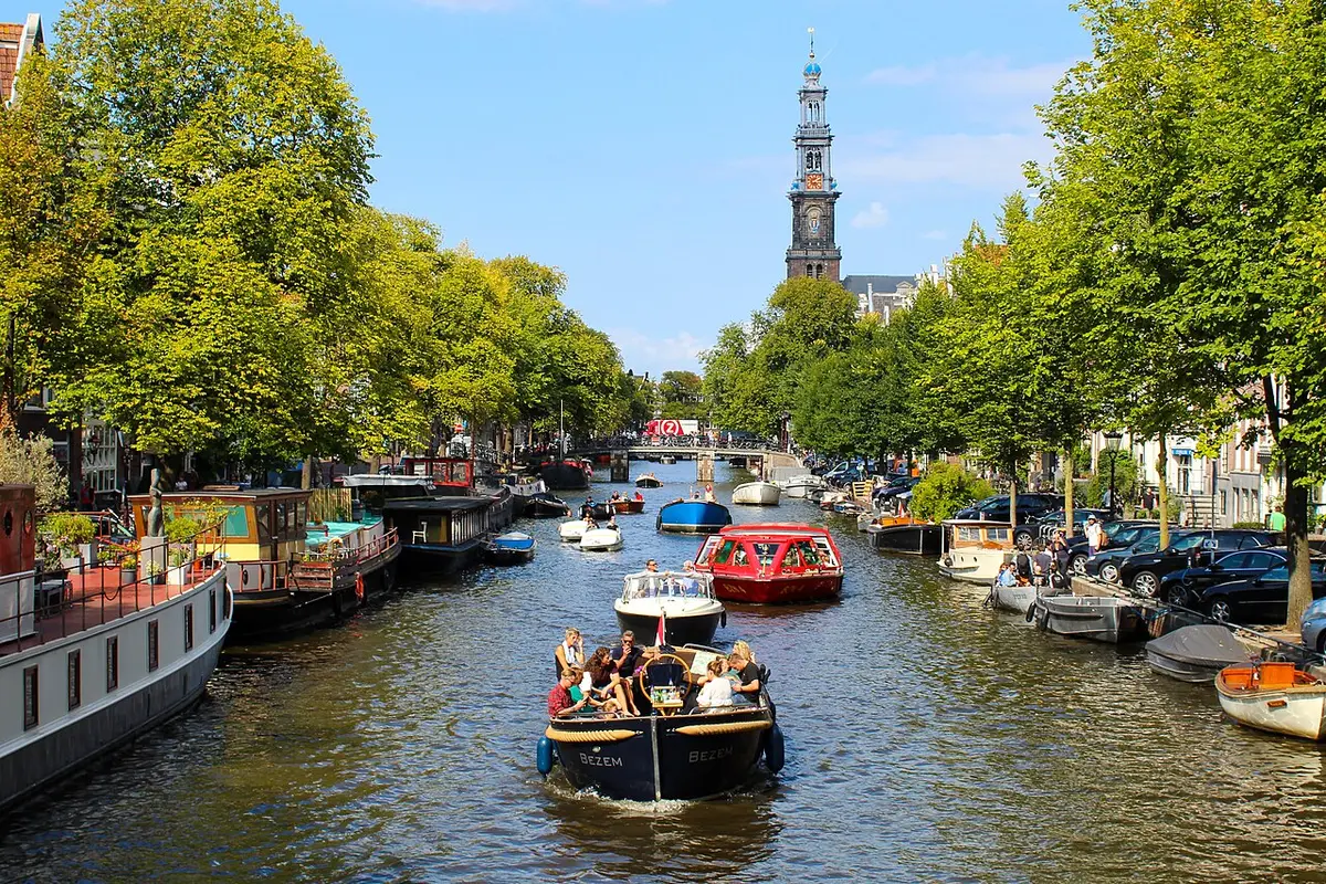 Canal houses along the Prinsengracht in Amsterdam