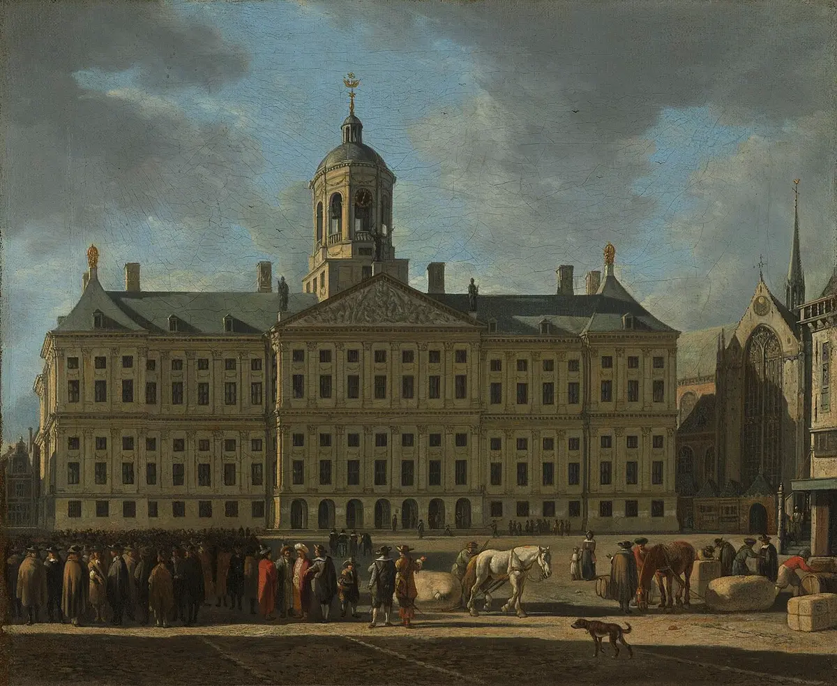 Painting of the new town hall on Dam Square, with crowds and carts in front and the Nieuwe Kerk to the right