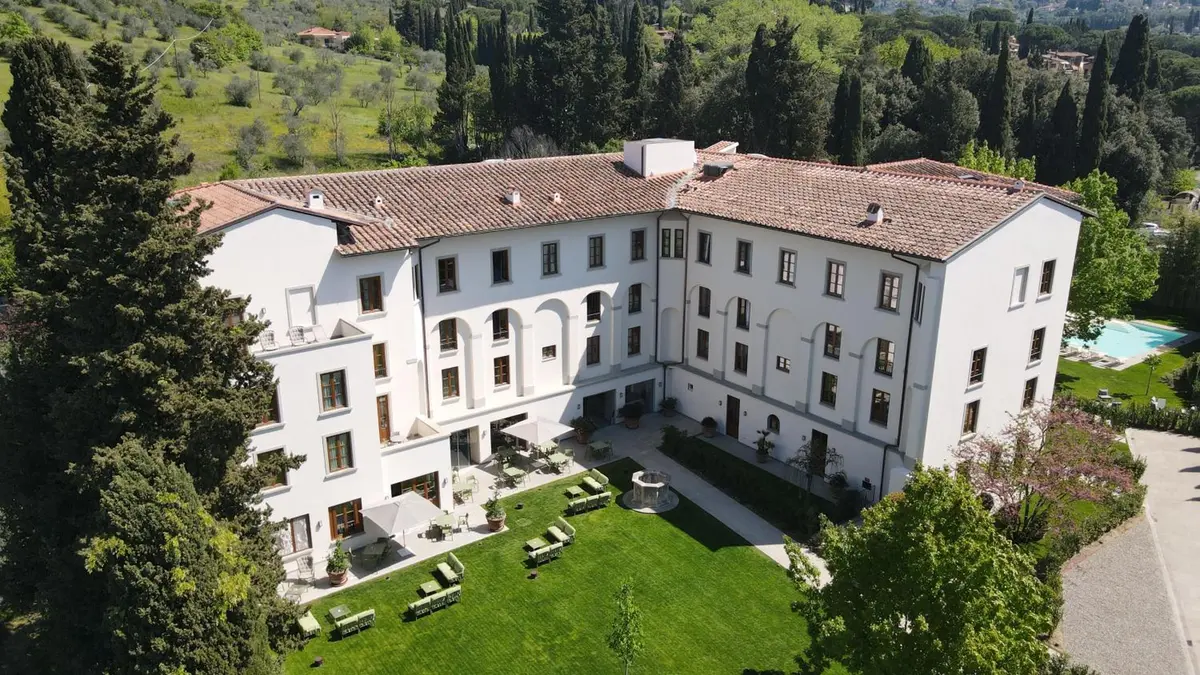Villa Neroli - Place of Charme, 1.3 km east of Campo di Marte