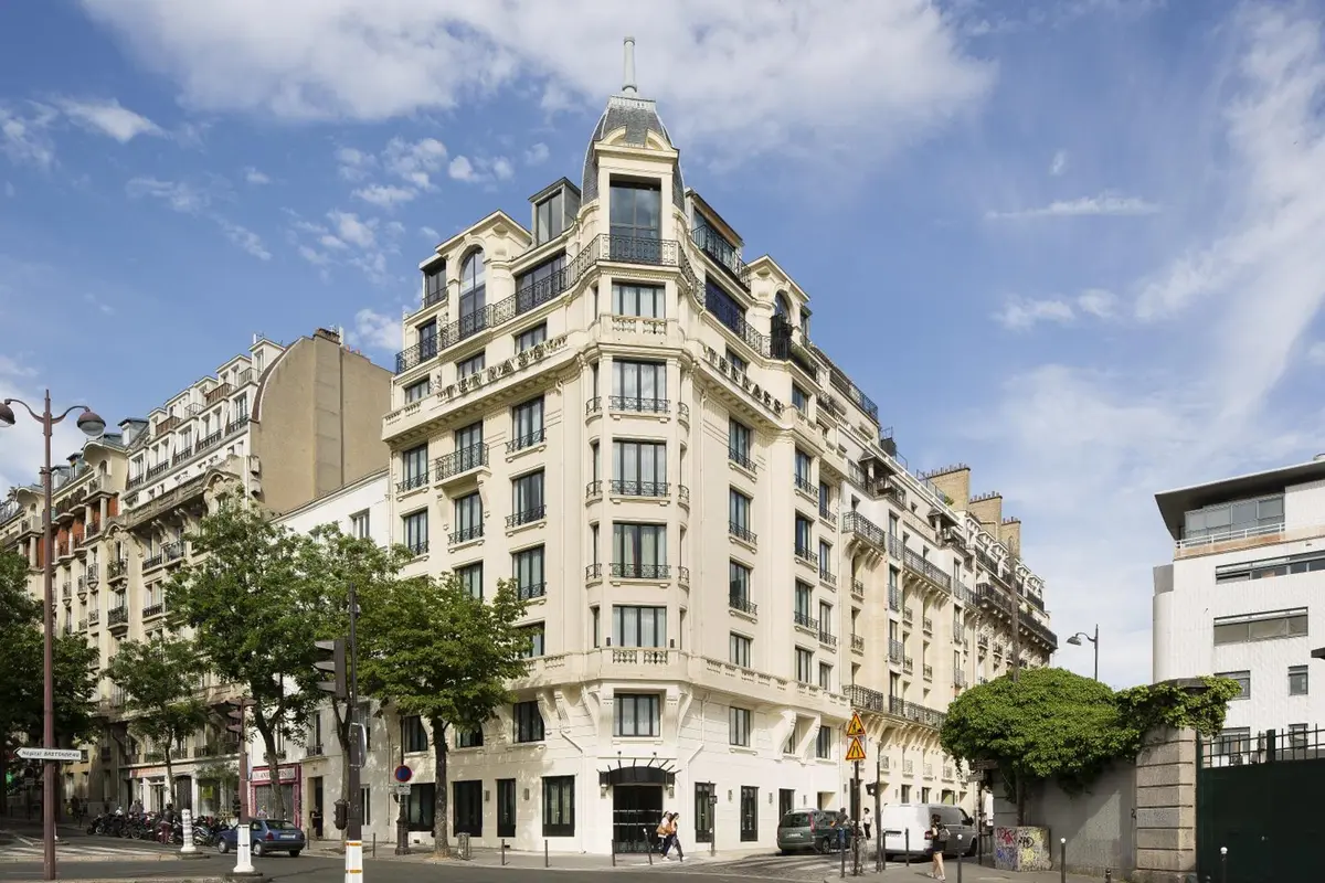 Terrass" Hotel, Montmartre