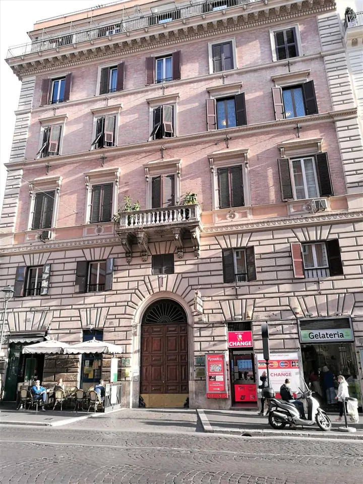 Hotel Cortina, Via Nazionale
