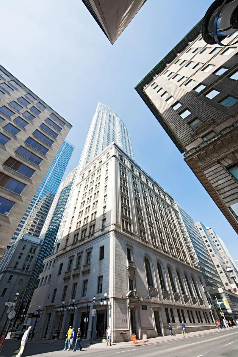 One King West Hotel and Residence, Financial District